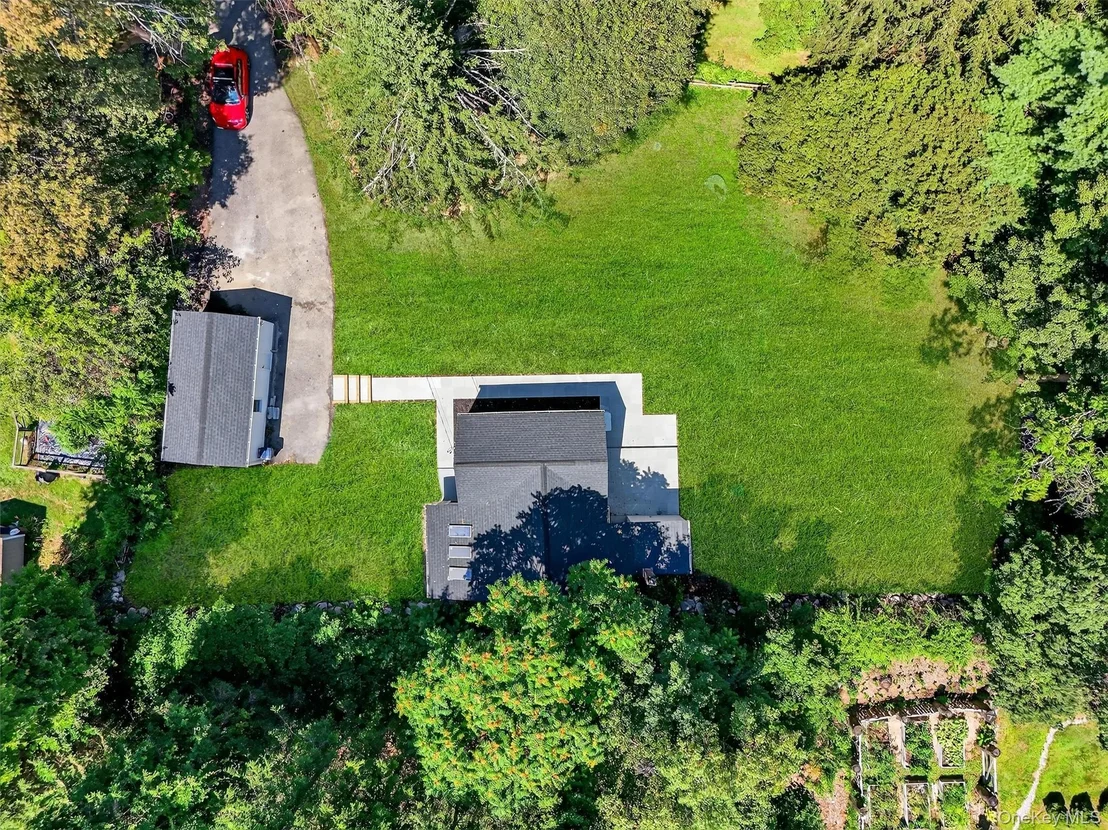 Photo of 28 Red Brook Road