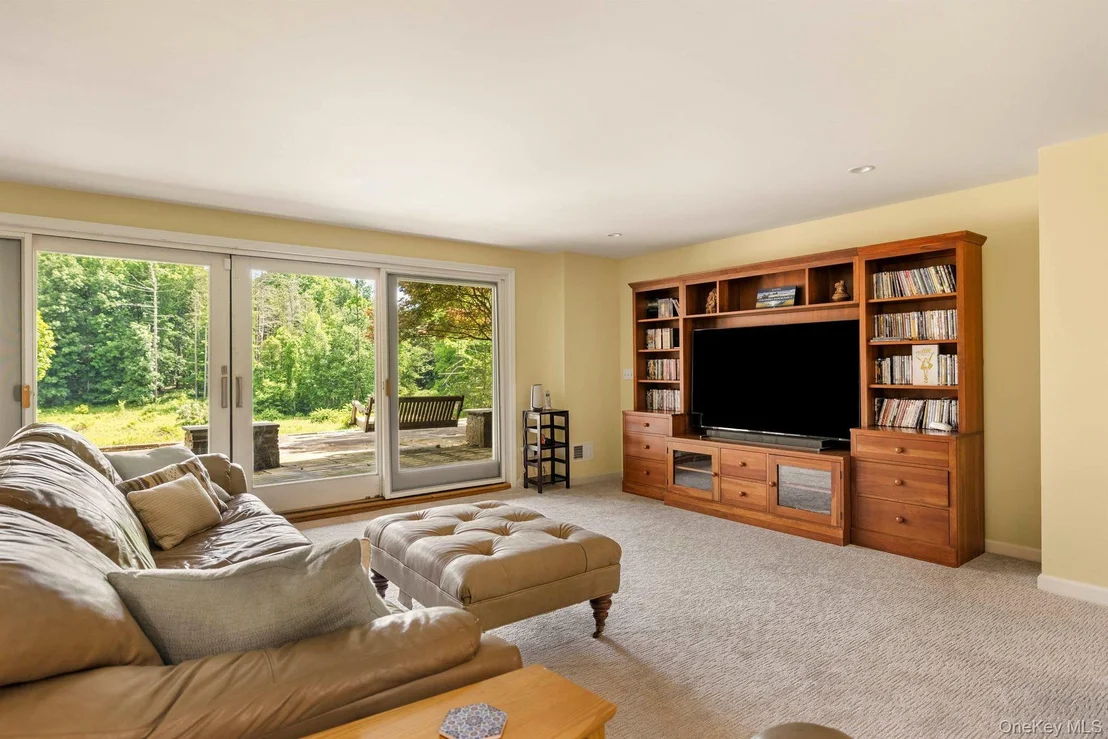 Photo of 447 Shear Road
