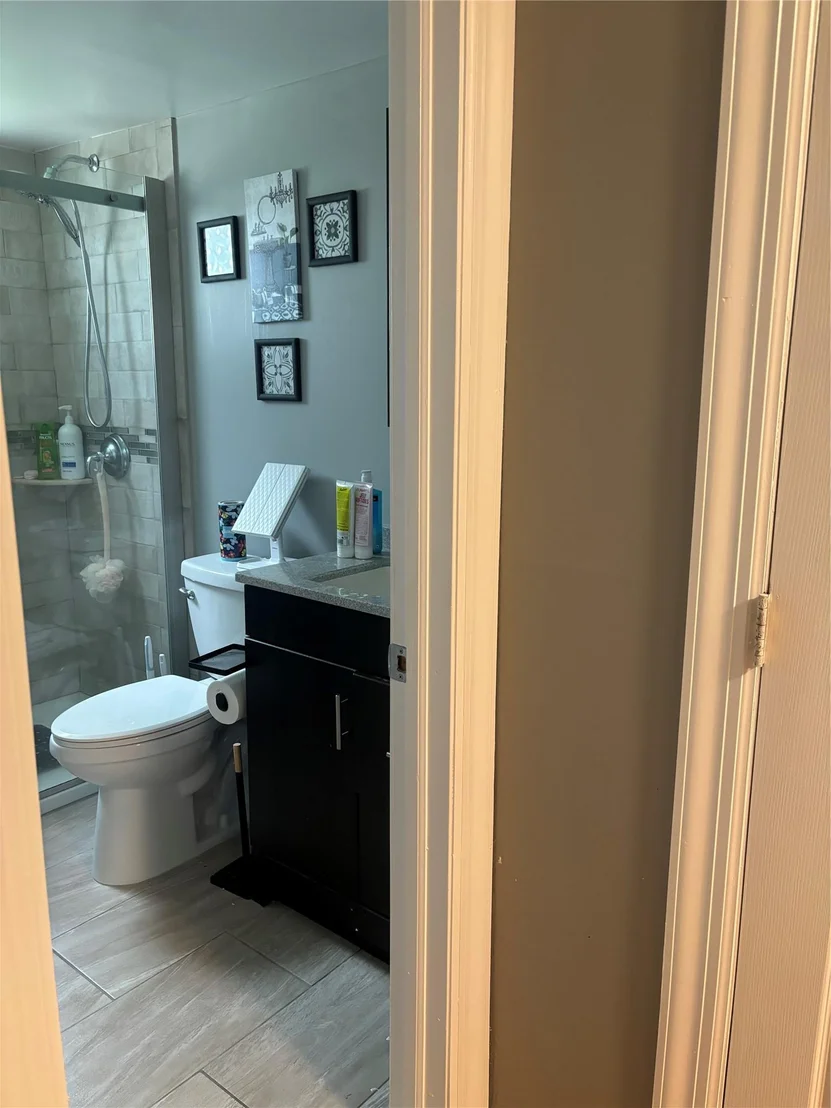 Photo of Unit 1A at 2439 Union Boulevard