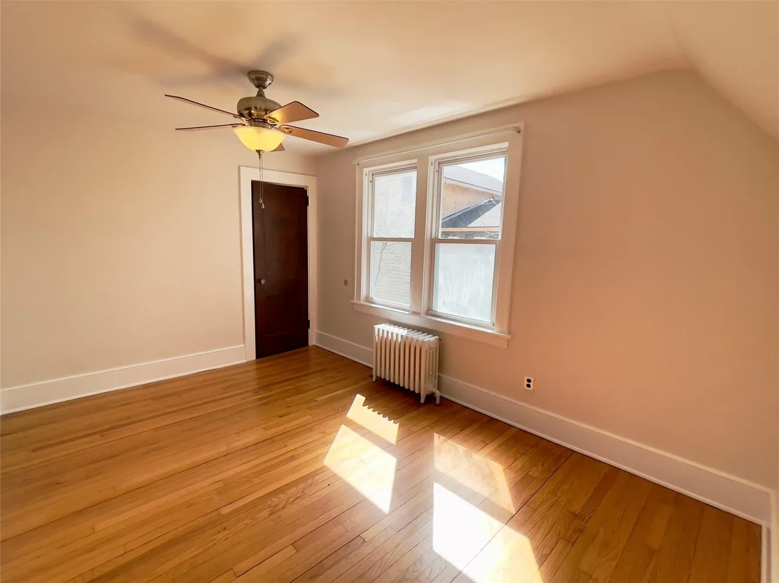 Photo of 4409 Albany Post Road