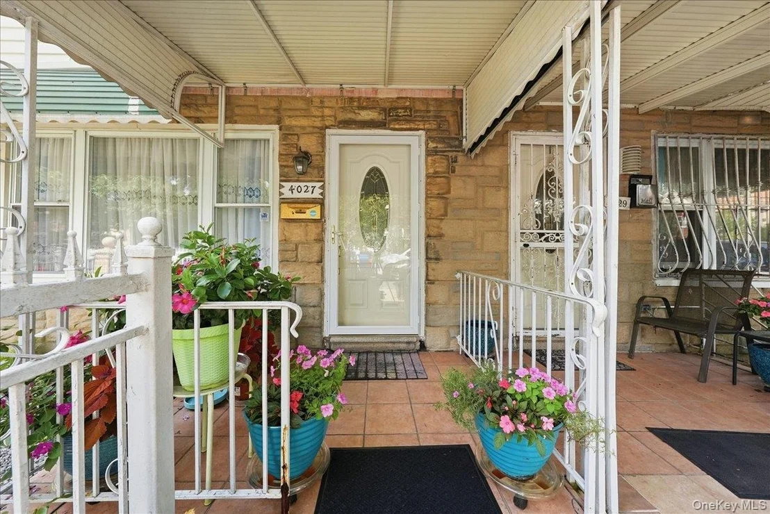Photo of 4027 Grace Avenue