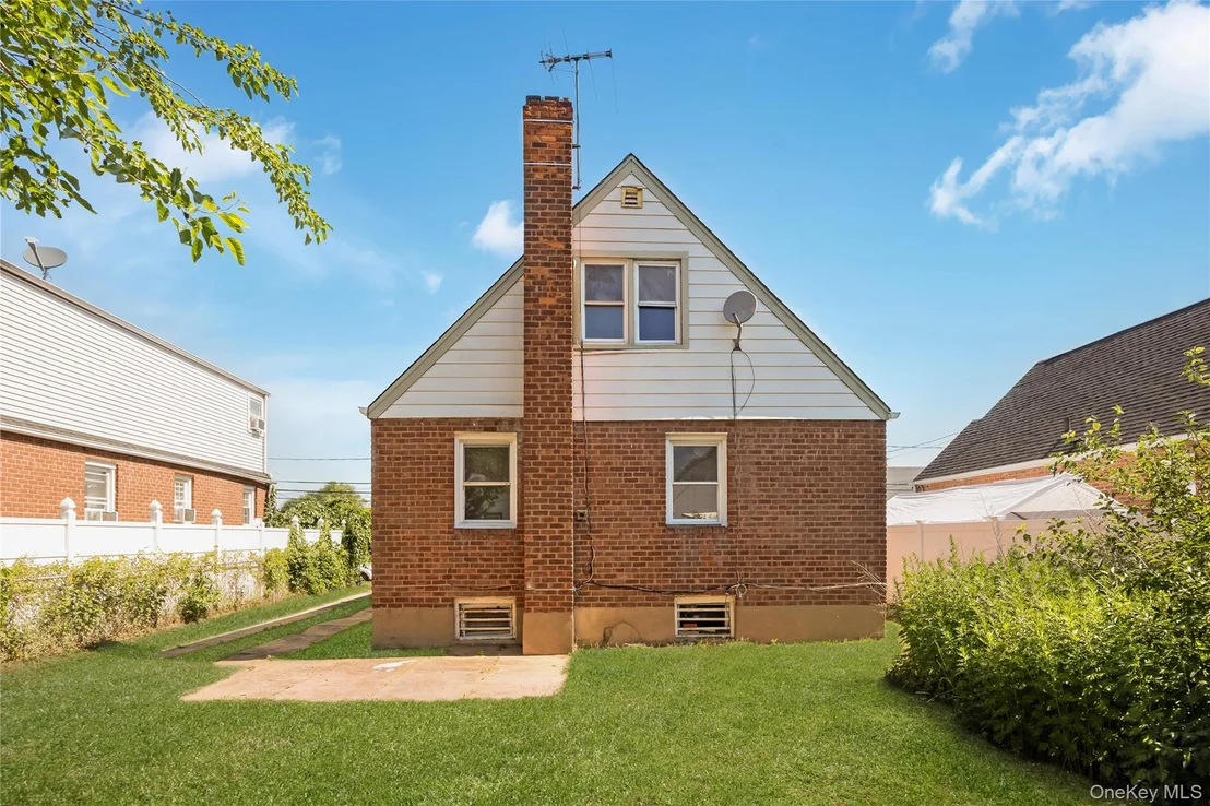 Photo of 30 Viola Street