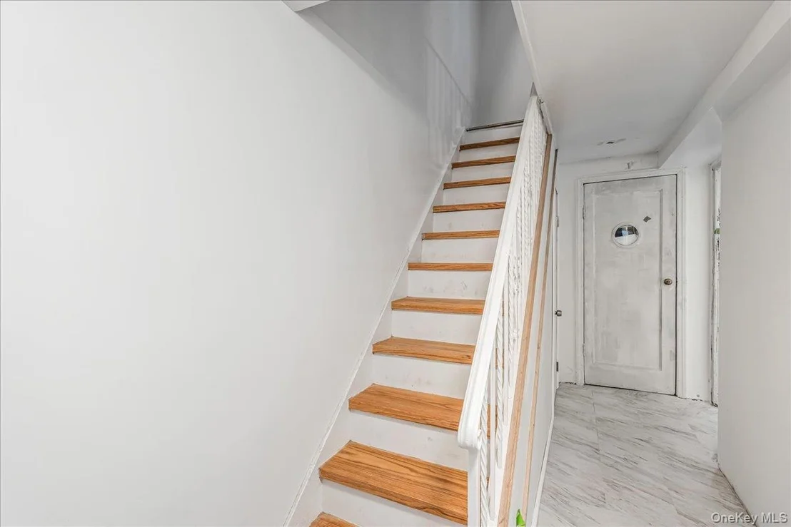 Photo of 5739 57th Road