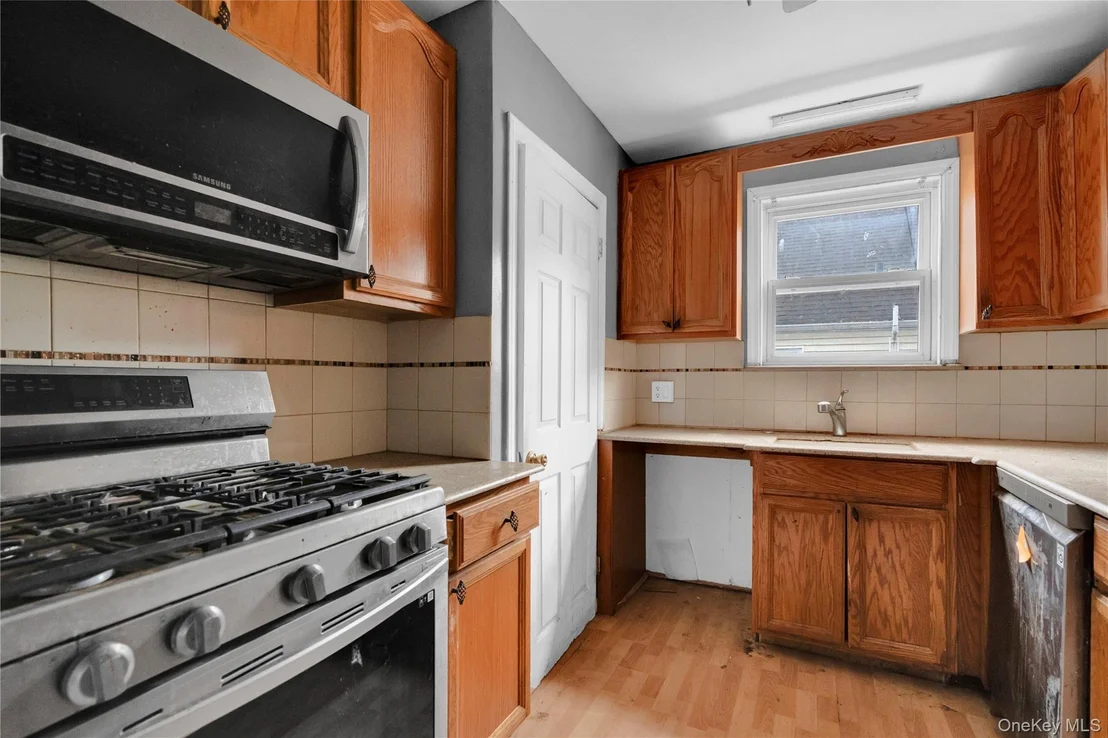 Photo of 32 Tibbetts Road