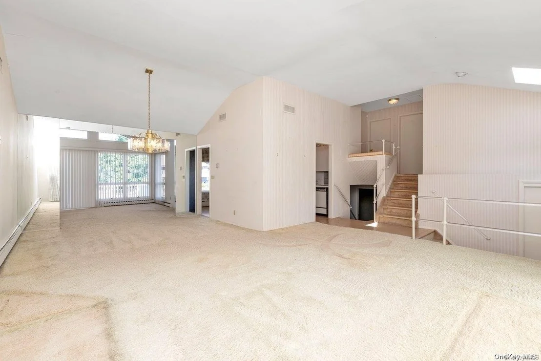Photo of 2897 Harbor Road