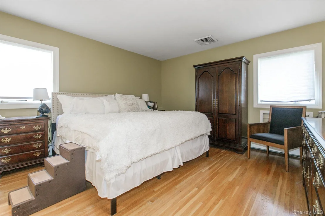 Photo of 61 Mitchell Avenue