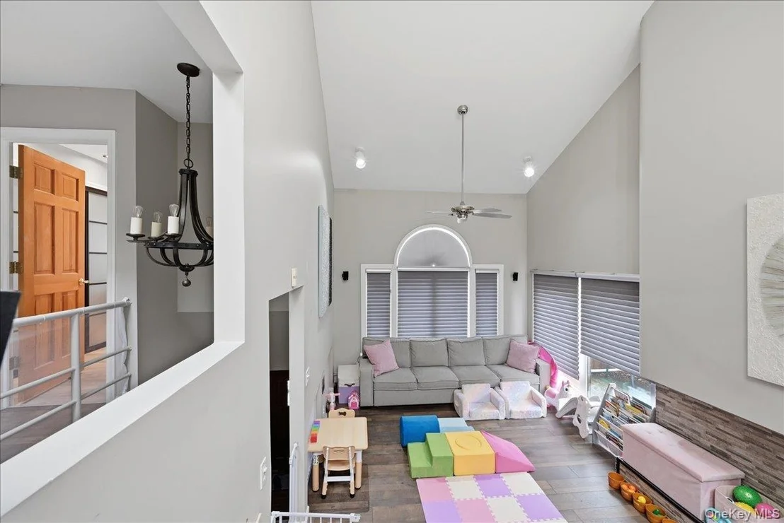 Photo of 9 Adrian Drive