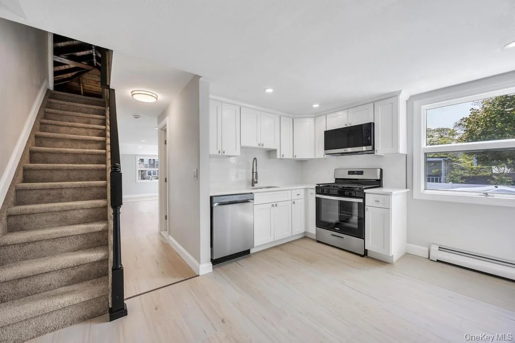 Photo of 18 Islip Drive