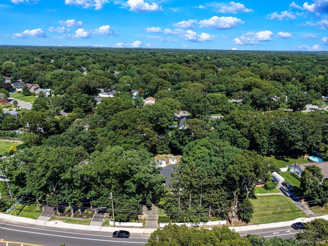 Photo of 1011 Old Town Road