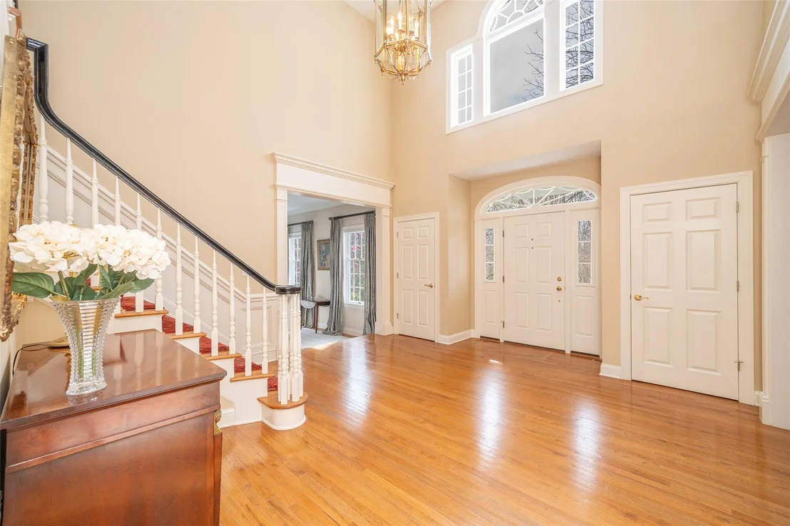 Photo of 8 Turtleback Way