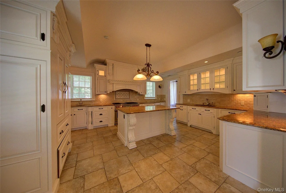 Photo of 159 Magnolia Boulevard