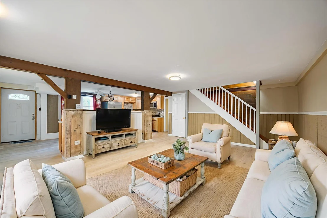 Photo of 16 Bushwick Road