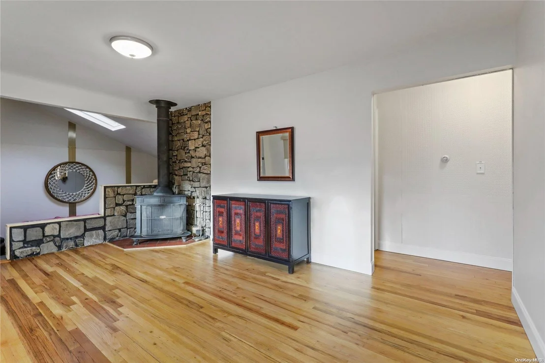 Photo of 111 Ruland Road