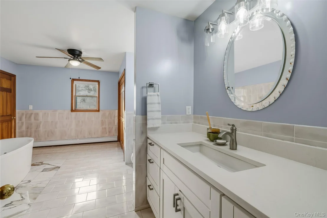 Photo of 75 Sunset Drive