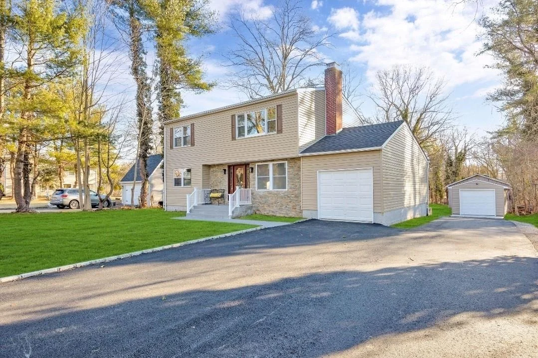 Photo of 139 Brooksite Drive