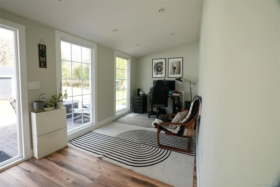 Photo of 1026 Howells Road