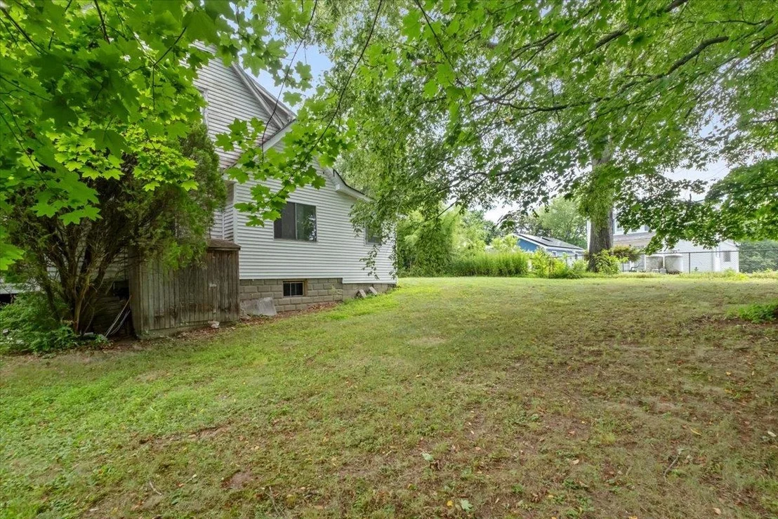 Photo of 92 Lake Drive