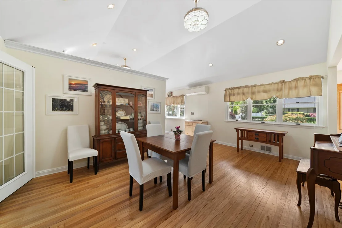 Photo of 10 Lynch Lane