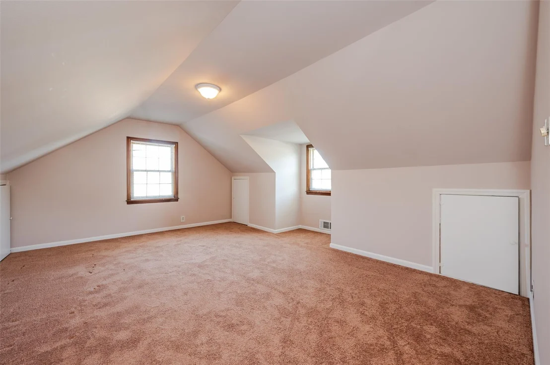 Photo of 1158 Lorraine Drive