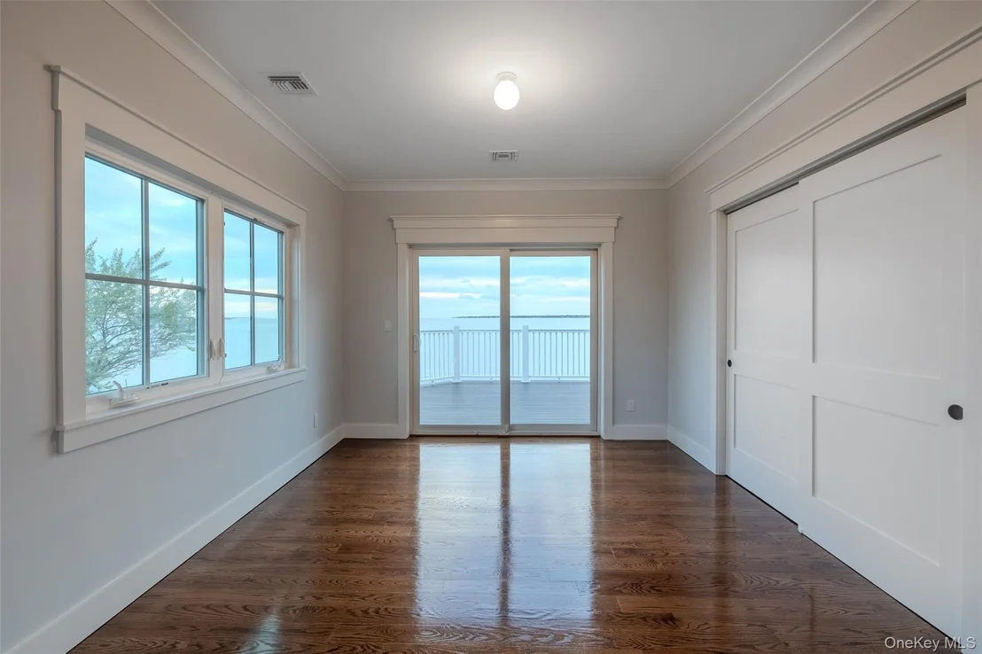 Photo of 72 Grandview Drive