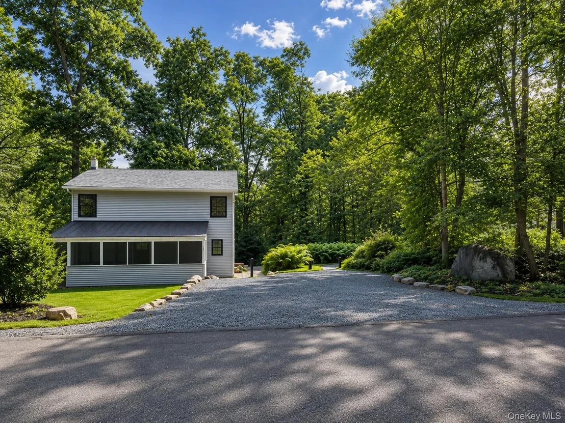 Photo of 16 Cold Spring Road