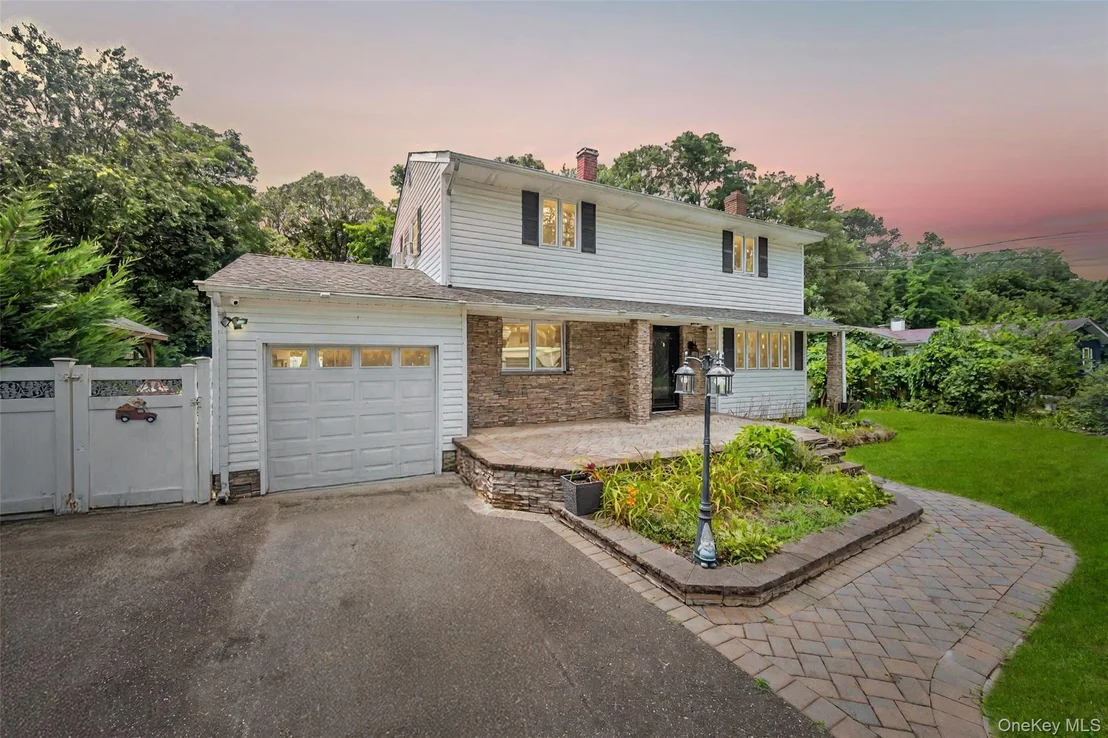 Photo of 8 Brenner Road