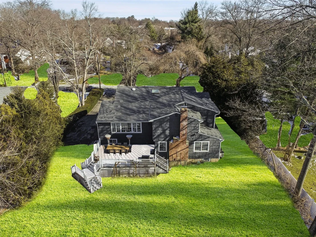 Photo of 5 Country Ridge Circle