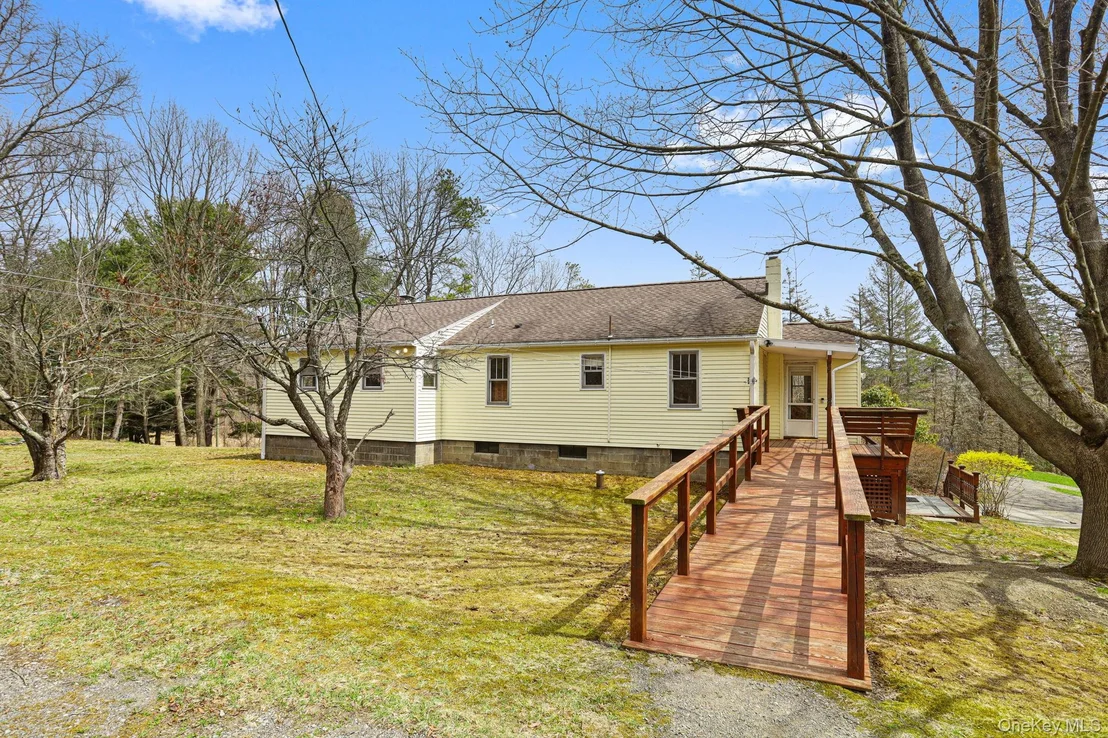 Photo of 770 Gahbauer Road