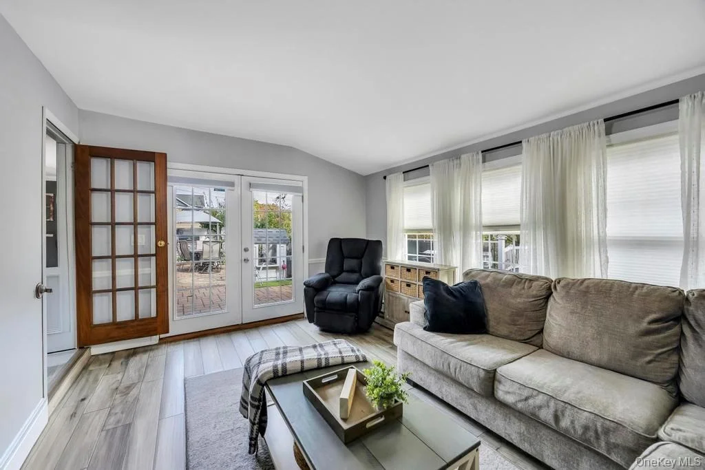 Photo of 101 Constellation Road