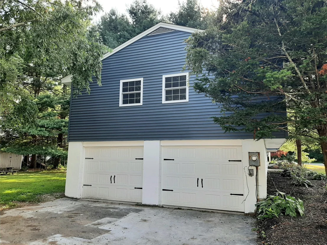 Photo of 8 Jonathan Drive