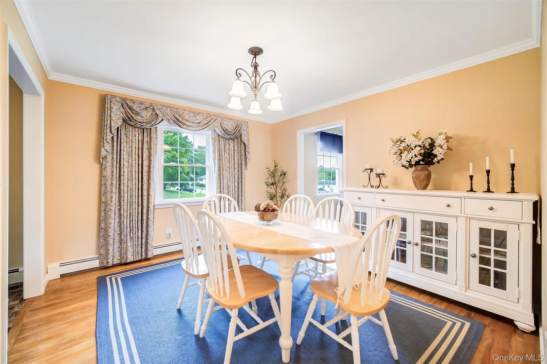Photo of 1 Tanglewood Lane