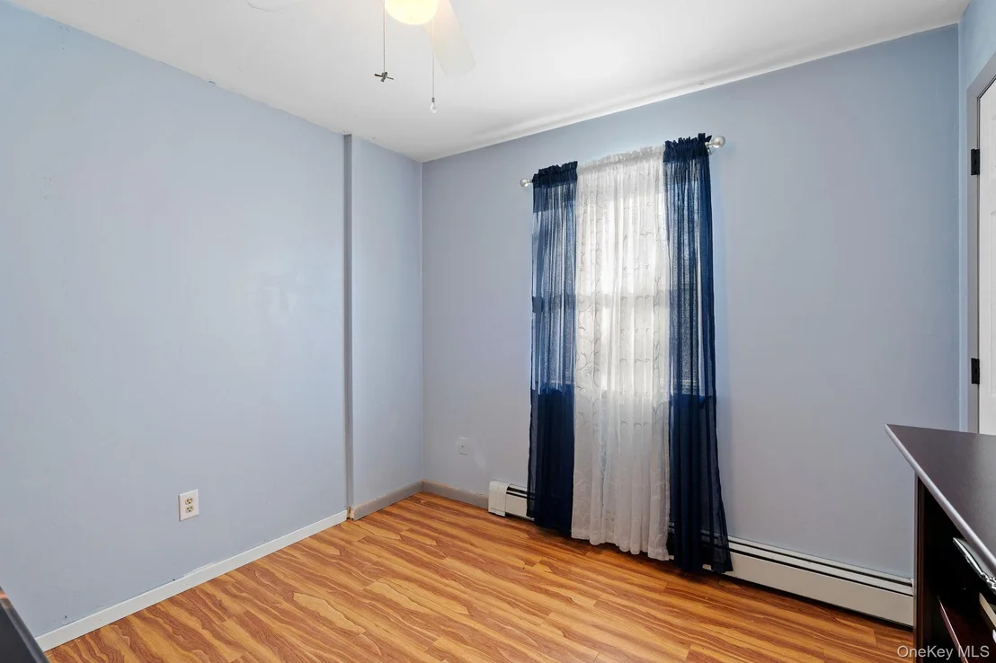 Photo of 171 East Road