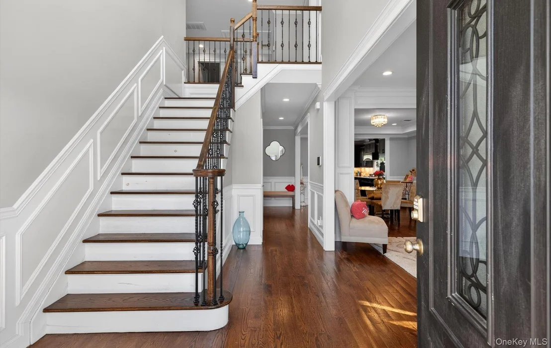 Photo of 805 Pine Place