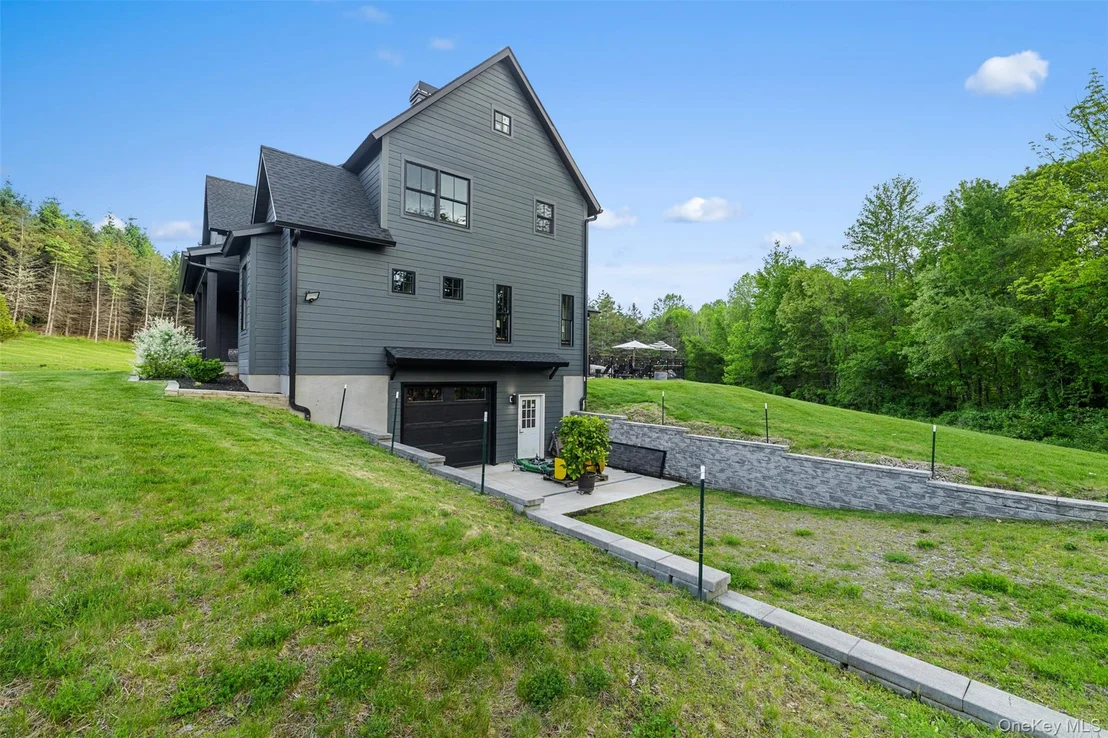 Photo of 36 Spruce Lane