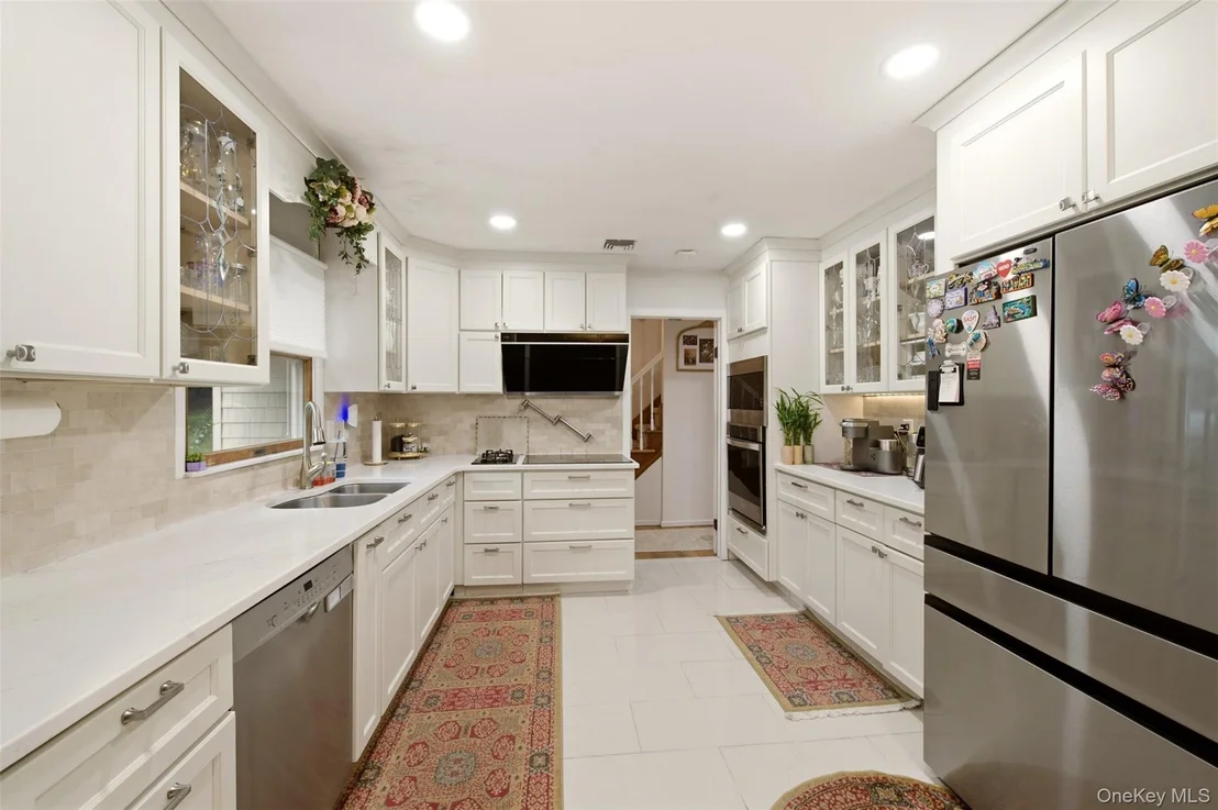 Photo of 19 Eckernkamp Drive