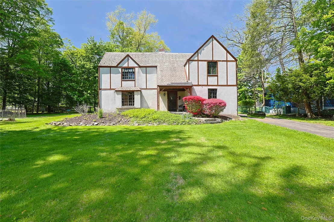 Photo of 404 Downing Way