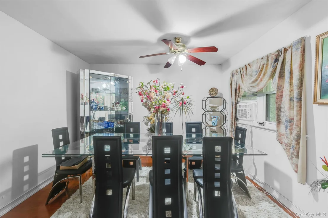 Photo of 31 Holbrook Road