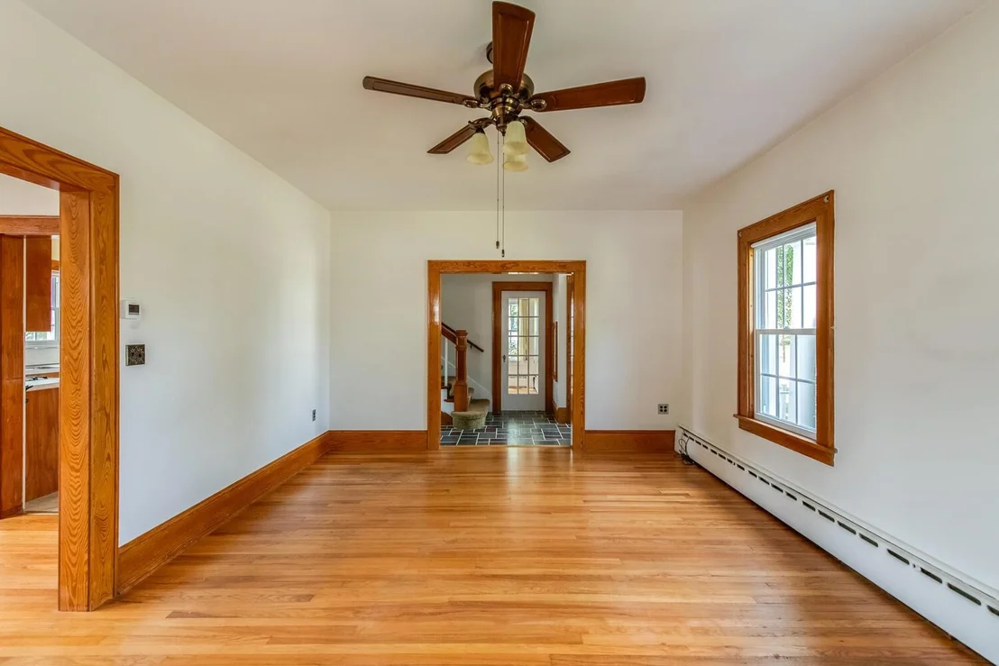 Photo of 19 Kingston Avenue