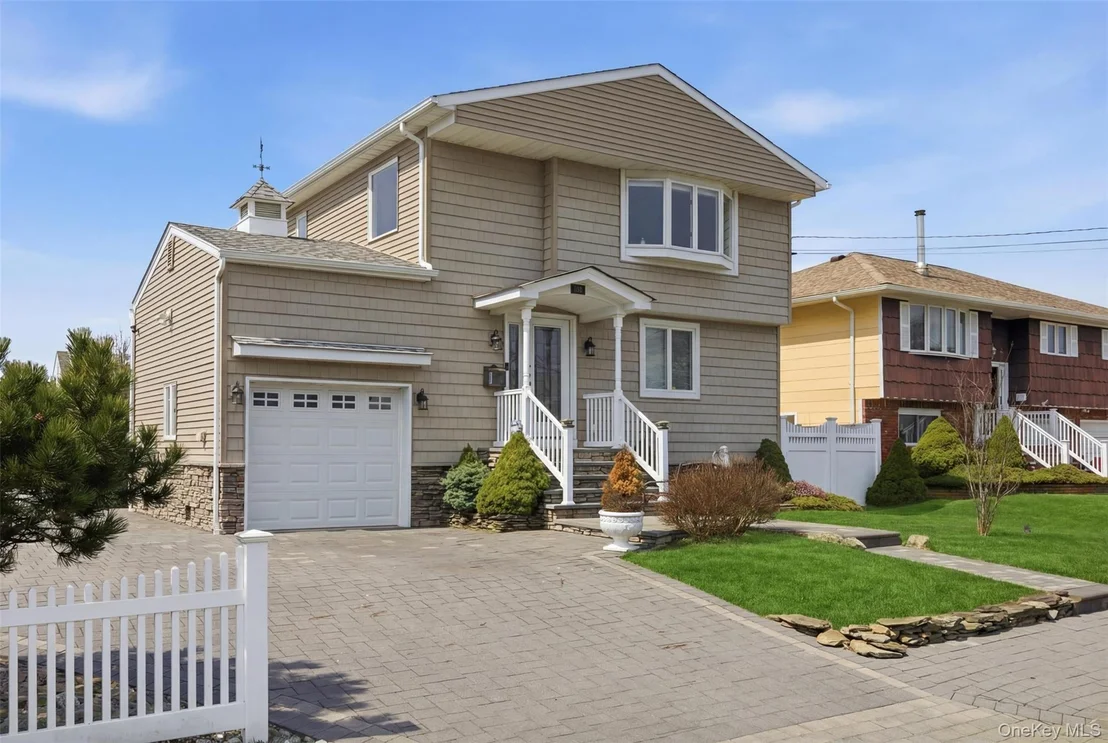 Photo of 184 Inlet Drive