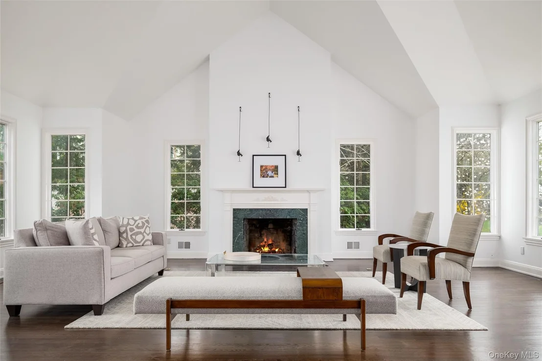 Photo of 12 Hampton Road