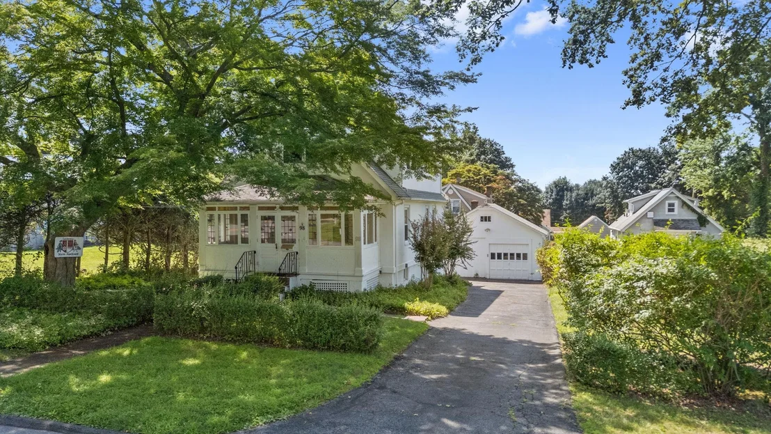 Photo of 98 Westlake Drive