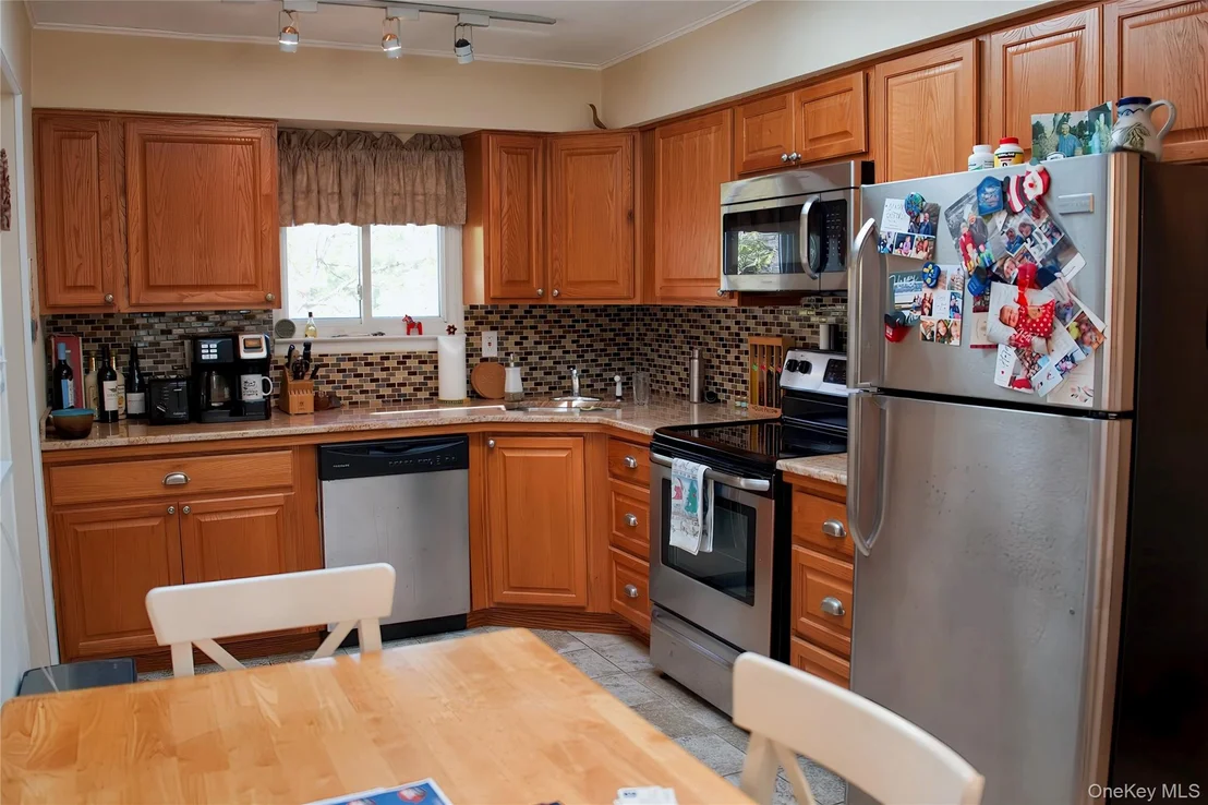 Photo of 215 Lakeside Trail
