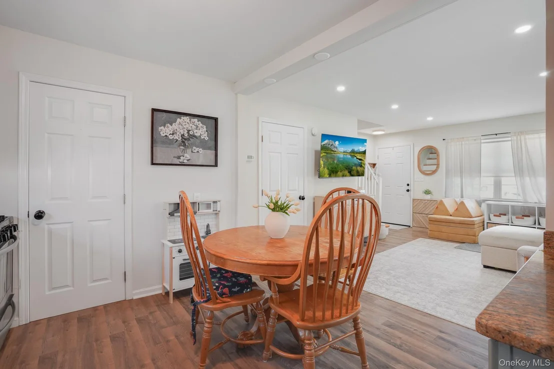 Photo of 2 Stuart Avenue