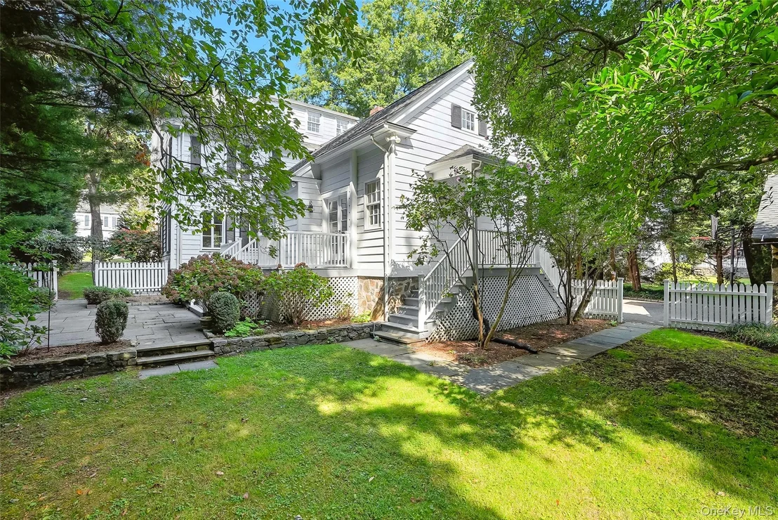 Photo of 14 Mendota Avenue