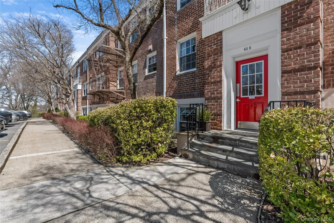 Photo of Unit TG at 65 Rockledge Road