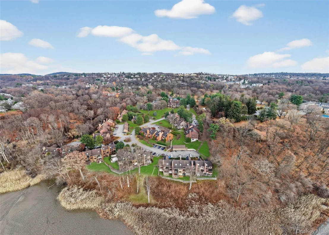 Photo of 1501 Eagle Bay Drive