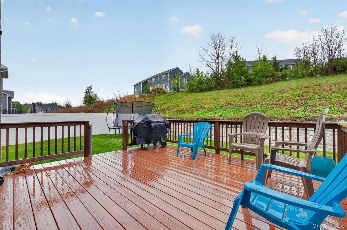 Photo of 153 Stratford Drive