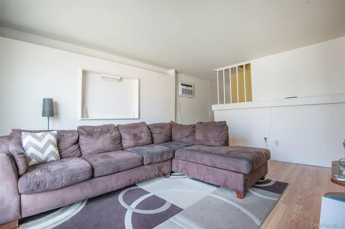 Photo of 1423 Shore Drive