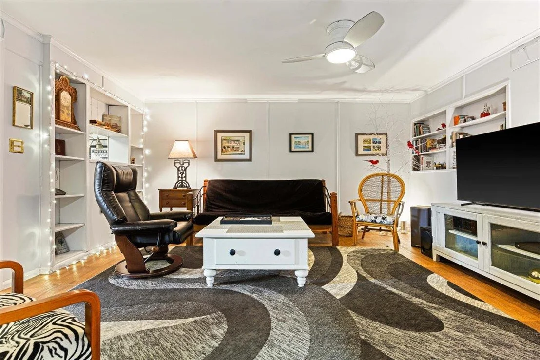 Photo of 79 Algonquin Road