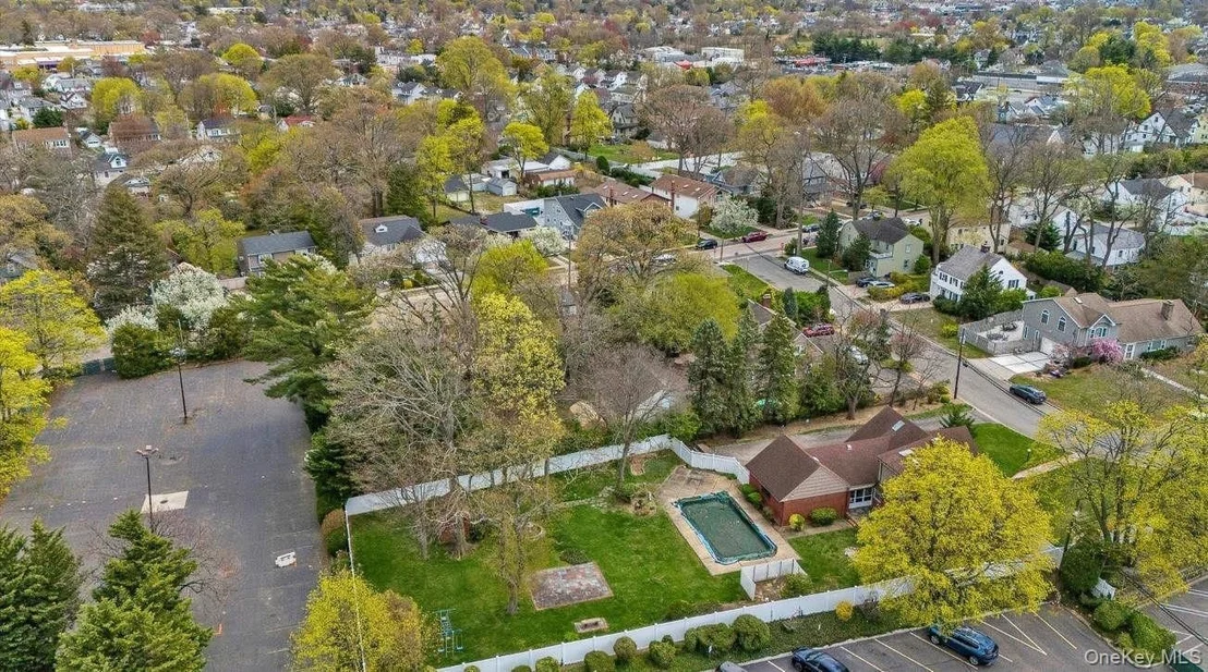 Photo of 757 Bixby Drive